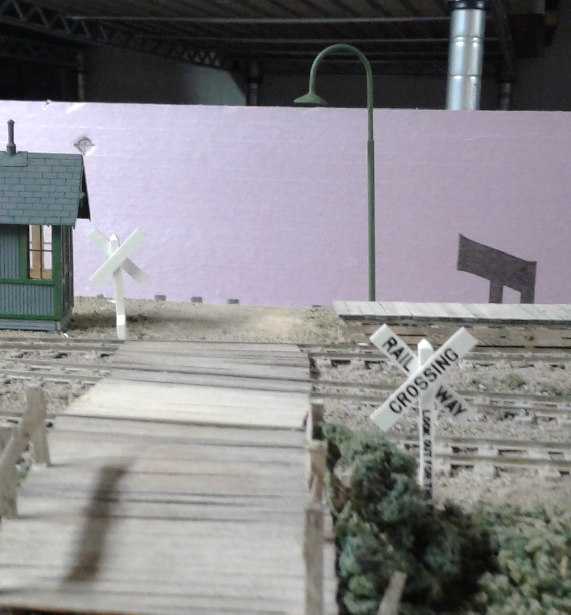 2 O Gauge Swan Gooseneck Lamps (DVSL301)